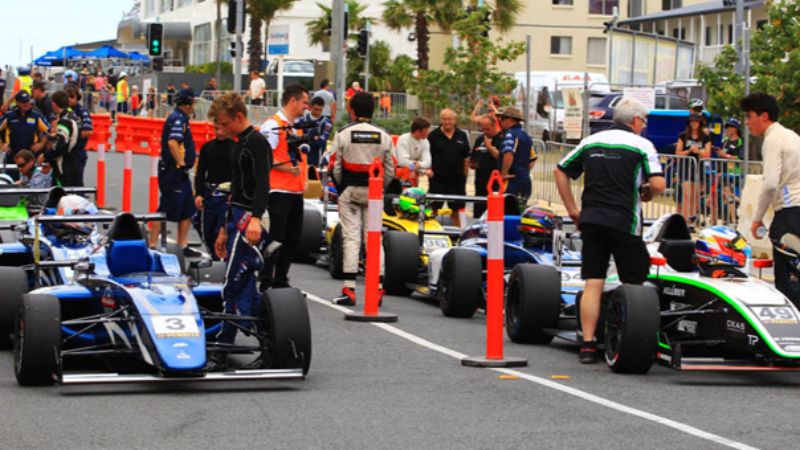 CAMS Invests In Young Australian Racers