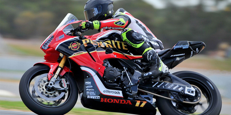 Herfoss and Bayliss split ASBK wins in the Top End