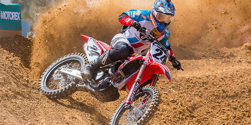 Metcalfe wins and Brayton takes 2nd at round 4 of the Australian Supercross Championship