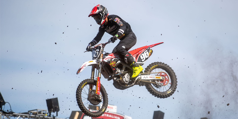 Webster marks SX2 return with 10th, Budd 13th at Wollongong Supercross