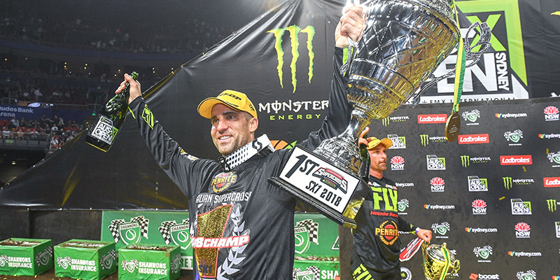 Brayton chasing fourth straight title at season showstopper